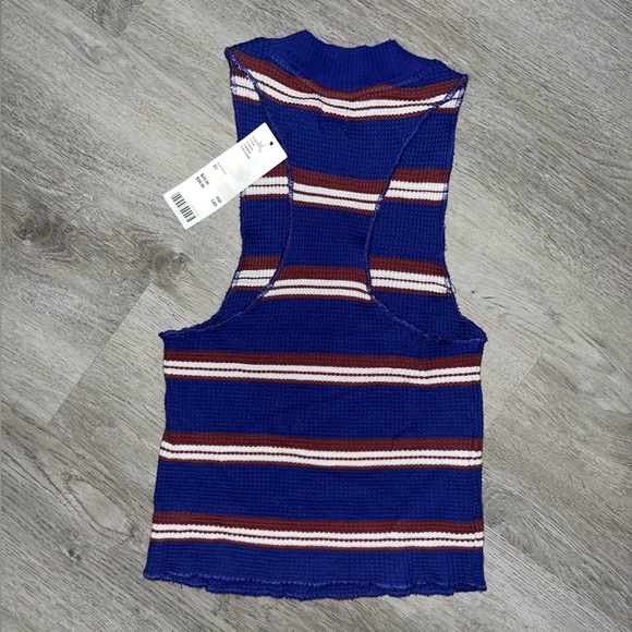 Urban Outfitters High Neck Tank Top - Picture 2 of 3